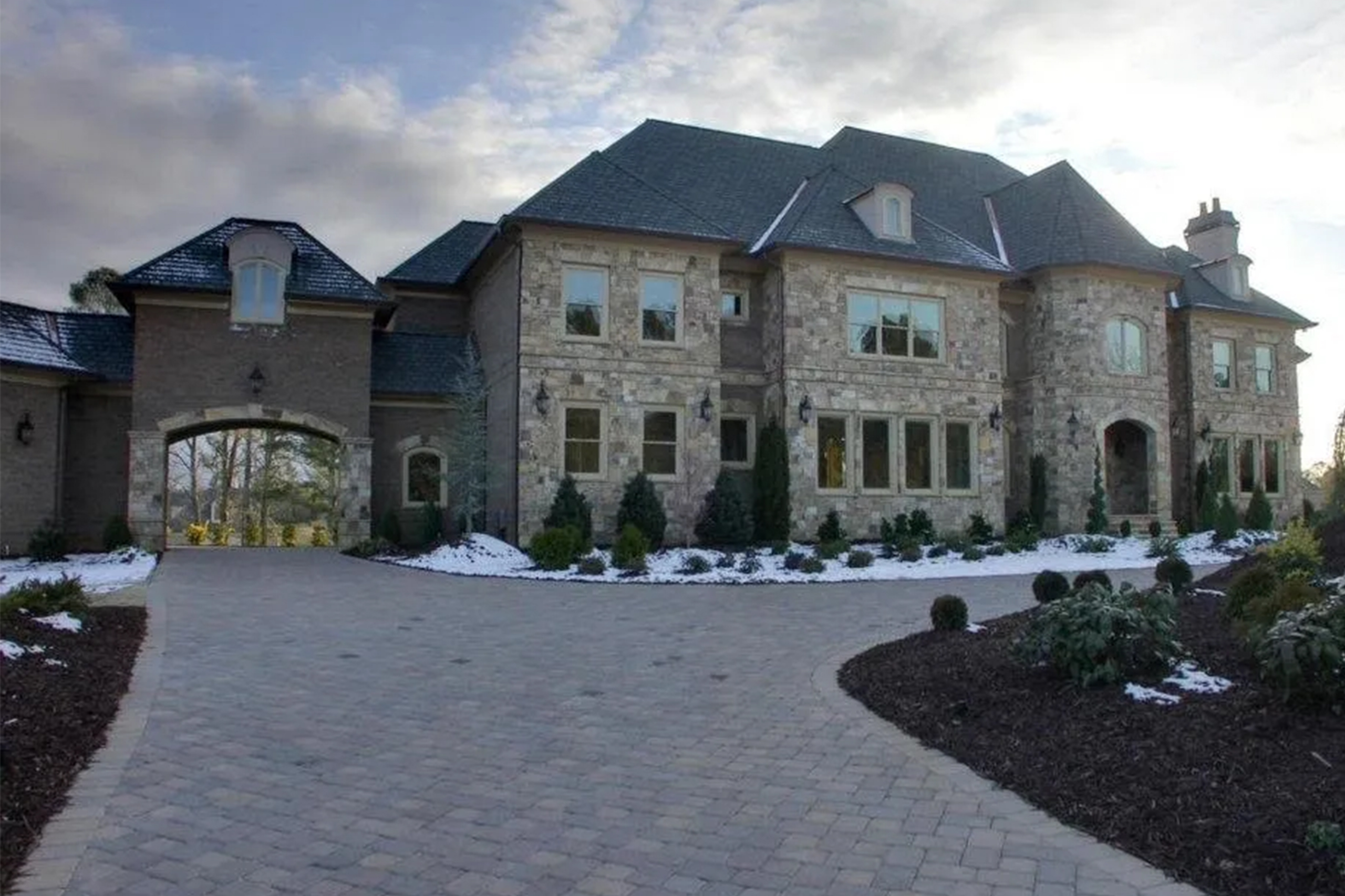 _0003_Alexthebuilder (6)